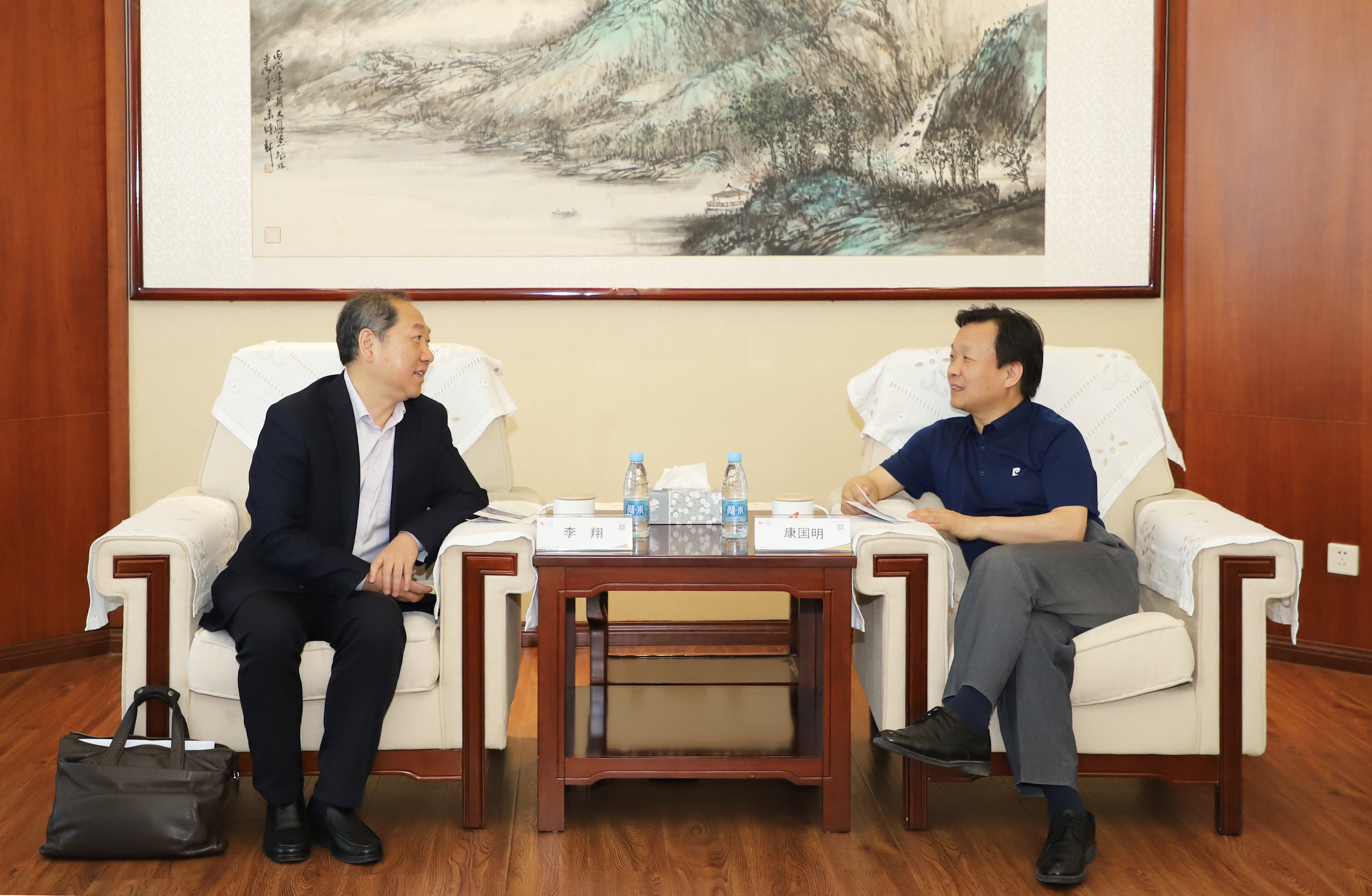 康国明会见丹江口市委副书记,市长李翔一行