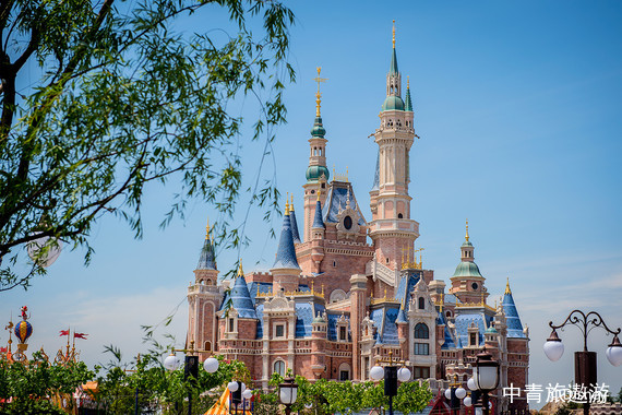 【华东】双高6日游 【扬州瘦西湖+双水乡（乌镇+西塘）+迪士尼】