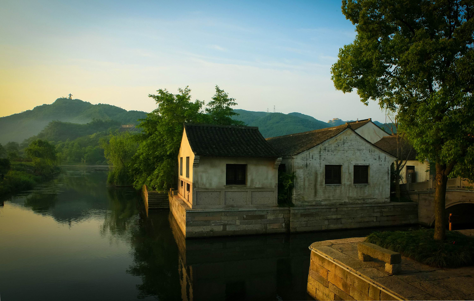 【私家团】【温润之州 廊桥乡居】温州洞头泰顺6日游【特色洞头岩海山居民宿/泰顺莲云谷温泉/云岚牧场民宿或同级】