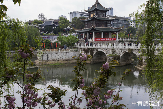 【全景贵州】贵州黄果树风景名胜区/梵净山/镇远古城/西江千户苗寨/荔波大小七孔·单动单飞6日游【广州往返】