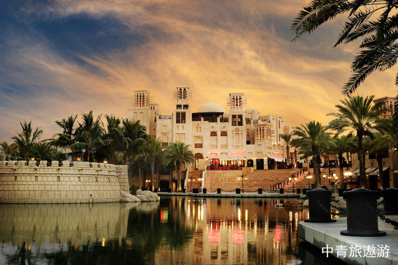 【欧亚邮轮】大洋邮轮绮丽号-阿联酋+阿曼+沙特+埃及+希腊+意大利+西班牙+安道尔25天【解码阿拉伯文明+探秘古埃及文明+溯源古罗马文明】