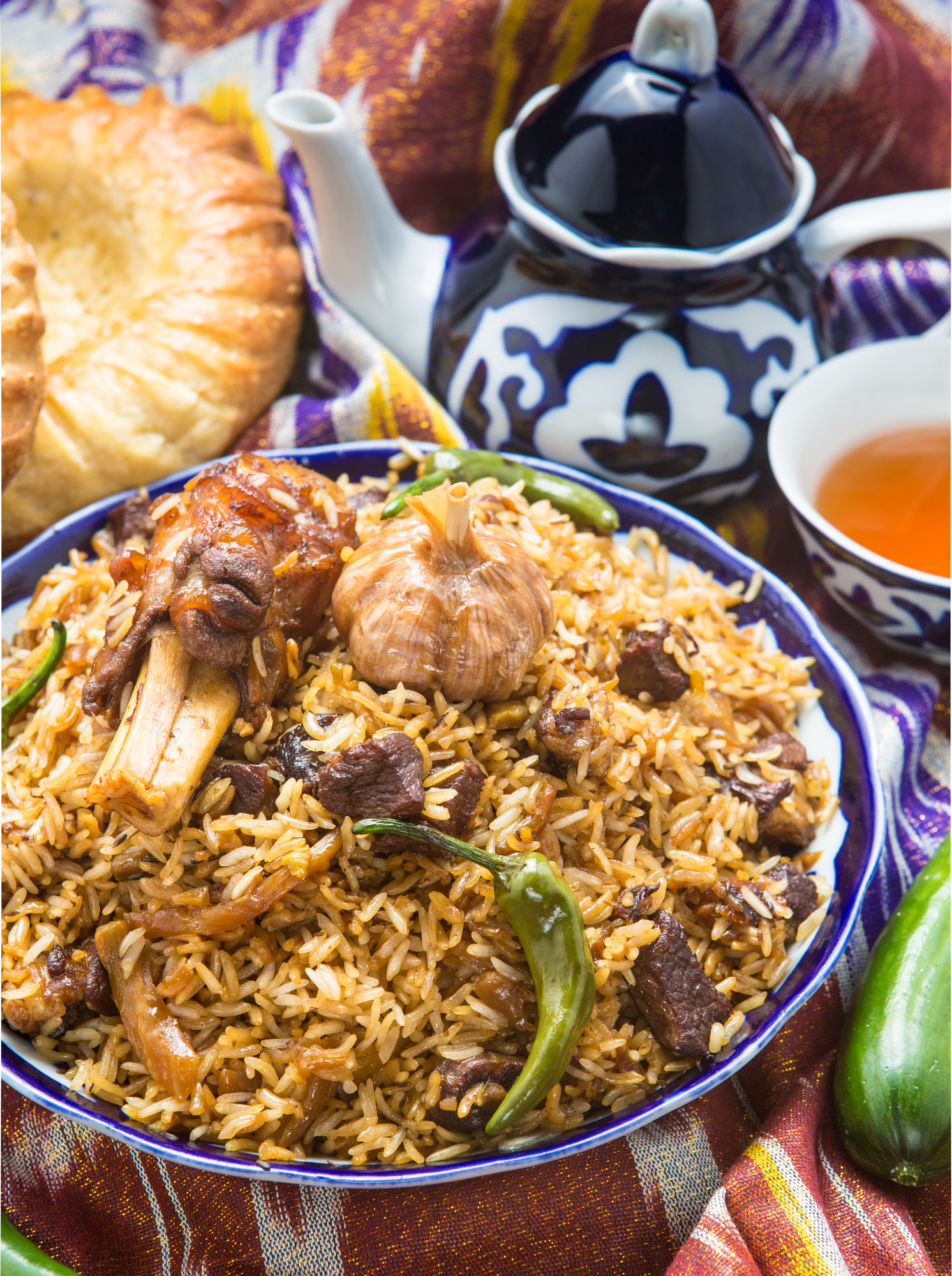 【中亚】哈萨克斯坦+乌兹别克斯坦2国8日【恰伦大峡谷+奇姆肯特古城遗址+雷吉斯坦广场+古勒艾米拉陵寝+夏伊辛达陵+塔什干地铁】