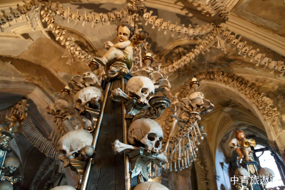 【欧洲】奥地利+匈牙利+波兰+德国+捷克+斯洛伐克6国15日【圣芭芭拉大教堂|人骨教堂|迈森瓷器工厂|皮尔森啤酒博物馆|金色大厅|美泉宫】