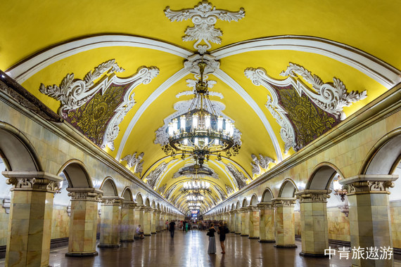 【俄罗斯】莫斯科+圣彼得堡2城8日游【克里姆林宫|夏宫花园|叶卡花园及宫殿|冬宫博物馆|莫斯科雷迪森游船|莫斯科地铁】