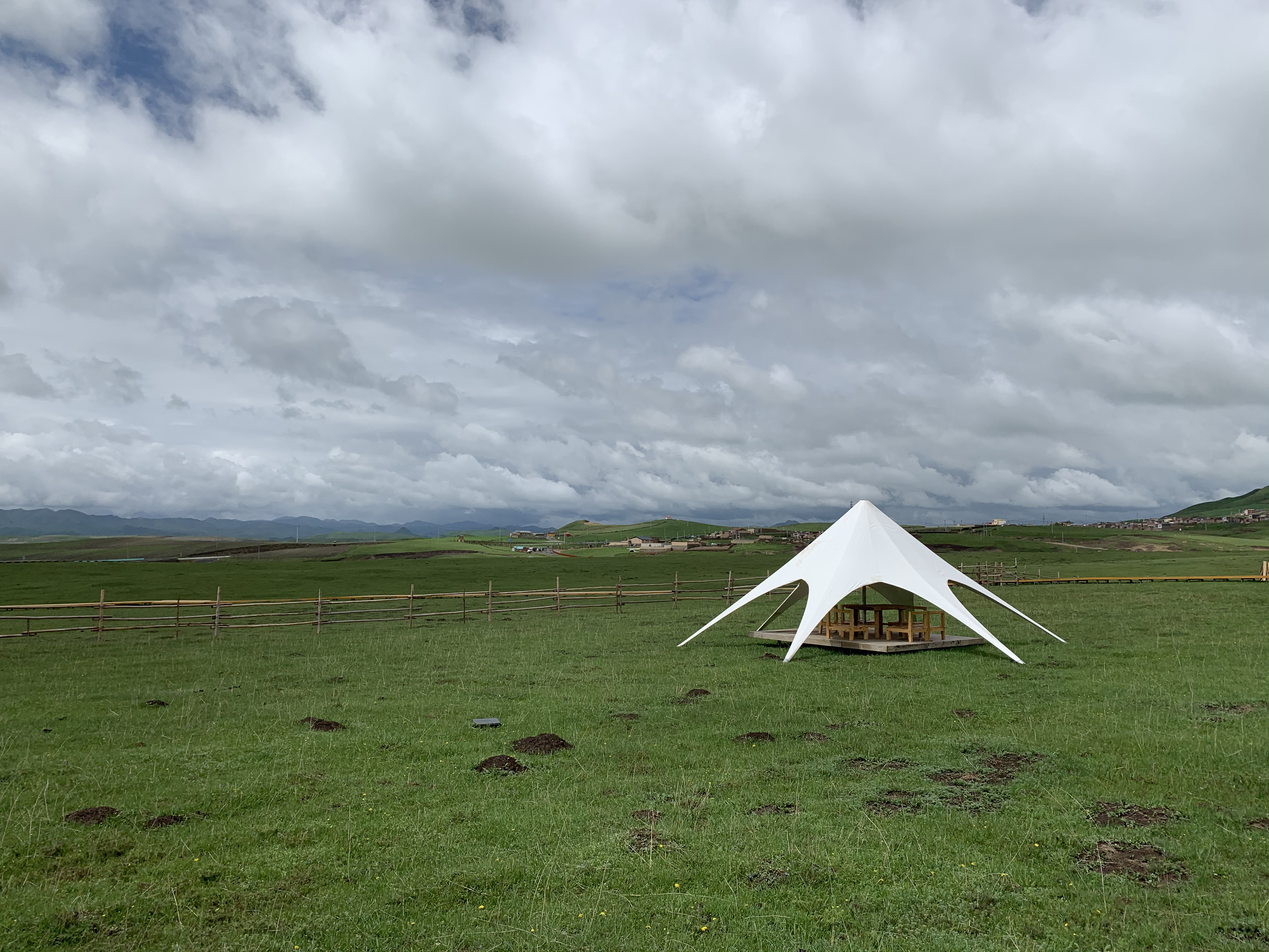 【甘肃】陇南+天水+甘南+色达双飞9日【天水+麦积山石窟+扎尕那+朗木寺+九曲黄河湾+阿万仓湿地+拉卜楞寺】