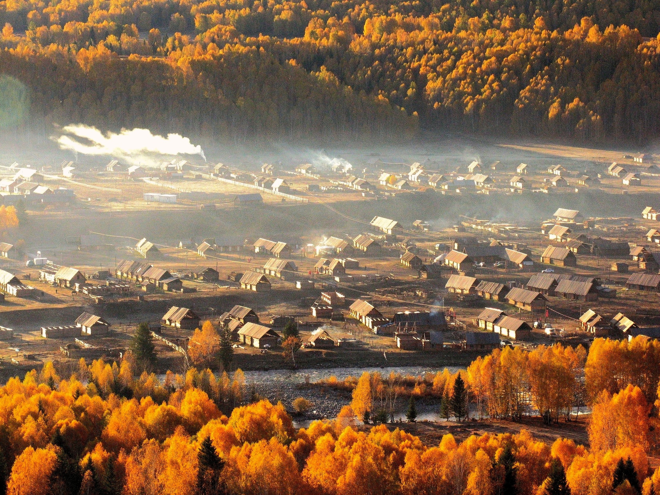 【当季爆款】新疆乌鲁木齐+天山天池+可可托海+五彩滩+喀纳斯湖+禾木村+魔鬼城+吐鲁番+火焰山双飞8日【5-8人小团/0自费0购物】