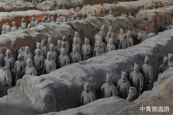 【陕西】西安深度双高4日【西安+秦始皇陵兵马俑博物院+唐华清宫+大唐不夜城+大慈恩寺+西安博物院+大雁塔广场+钟鼓楼广场+回民街】