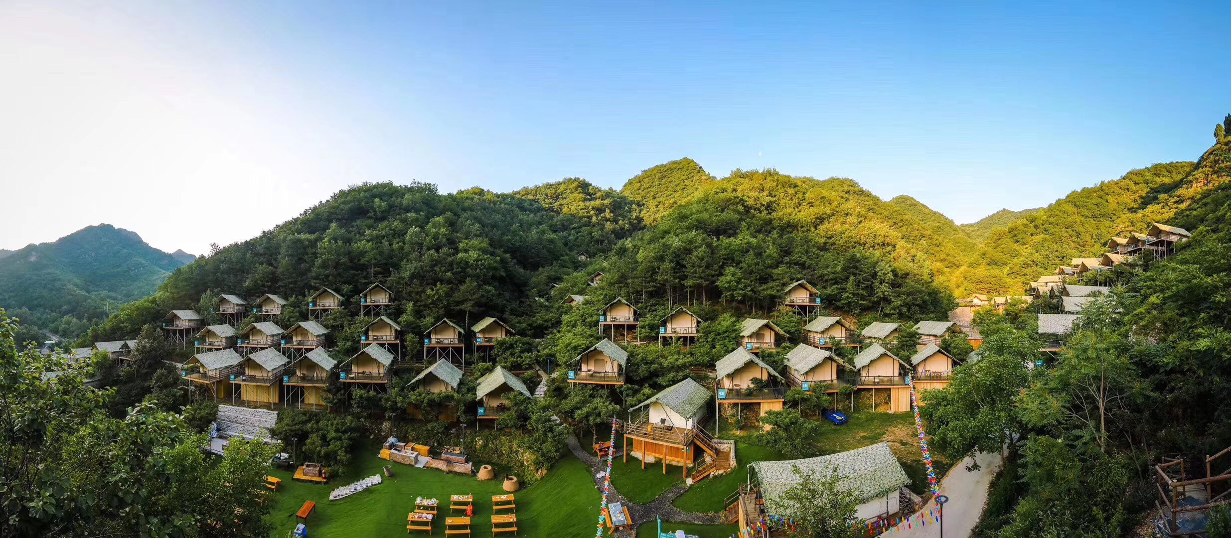 【密云·山里寒舍】特色星空帐篷丨精致套院丨享受山间悠闲时光2日游【多种房型可选丨早餐+晚餐烧烤自助+啤酒畅饮丨儿童乐园畅玩丨寒舍小动物园】