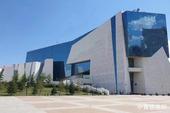 【中亞】烏茲別克斯坦+哈薩克斯坦7晚9日【阿拉木圖|奇姆肯特|恰倫大峽谷|塔什干|布哈拉古城|撒馬爾罕|雷吉斯坦廣場】